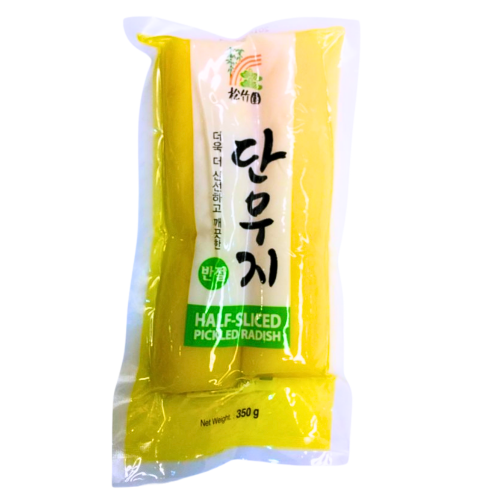 Load image into Gallery viewer, Songjukwon Pickled Radish (Half Cut)-松竹園調味大根(蘿蔔)-350g-PRE454