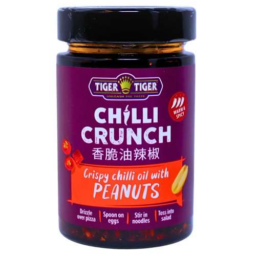 Load image into Gallery viewer, Tiger Tiger Crispy Chilli Oil with Peanuts-雙虎牌辣三丁辣椒油-170g-CHITT106