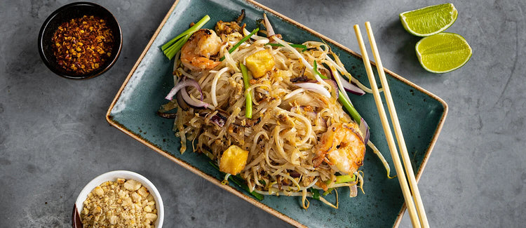 Pad Thai Gung – Thai Style Special Fried Noodles With Prawns